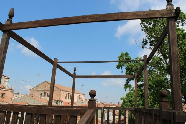 Casa della Luce - Photo2