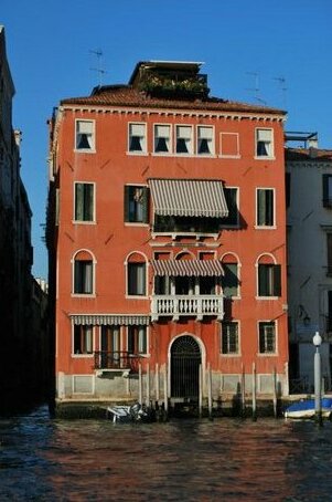 Casa Zucchi Grand Canal Apartment