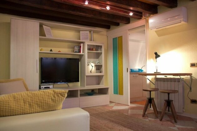 Fenix Aida Apartment - Photo3