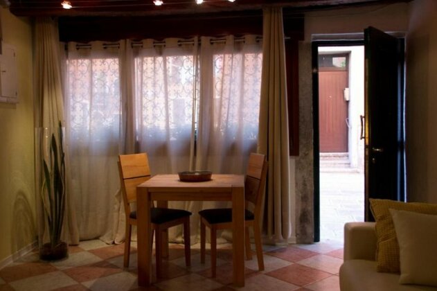 Fenix Aida Apartment - Photo5