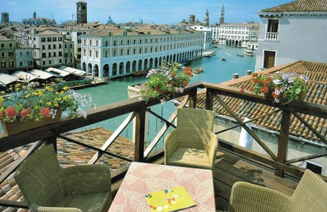 Foscari Palace - Photo2