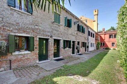 Garden Houses