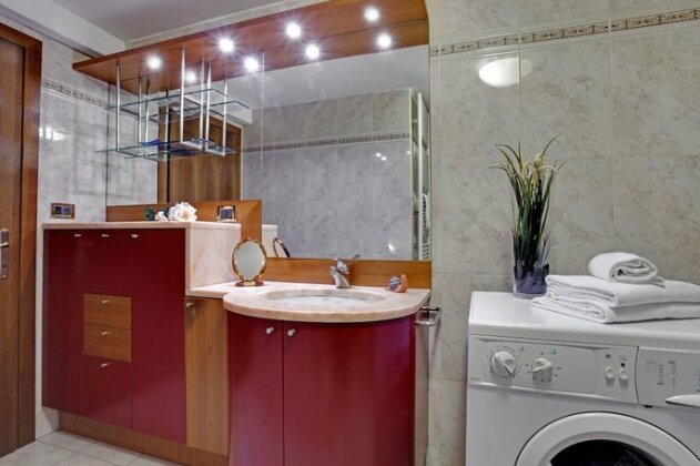 Grimaldi Apartments - Castello - Photo3