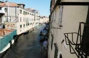 Grimana Canal View 1217 Venice Hld 34341