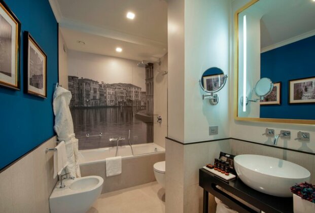 H10 Palazzo Canova - Photo3
