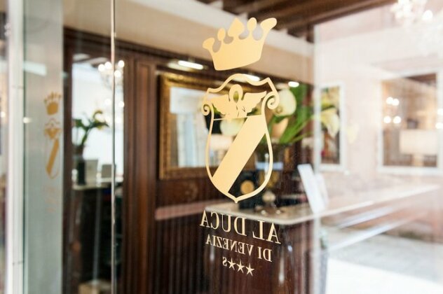 Hotel Al Duca Di Venezia - Photo2