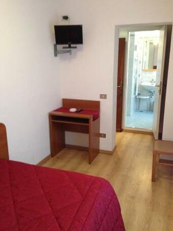 Hotel Caprera - Photo4