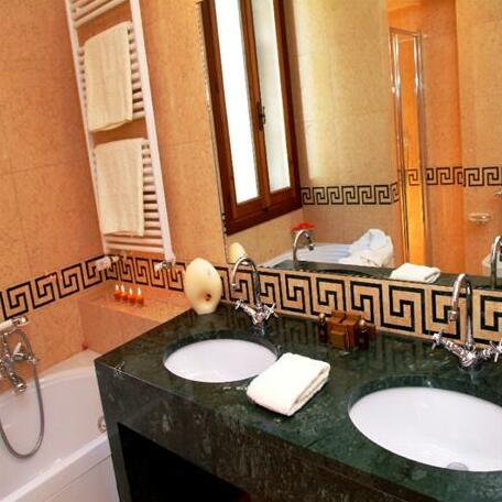 Hotel Dona Palace - Photo2