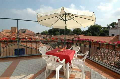 Hotel Hesperia - Photo5