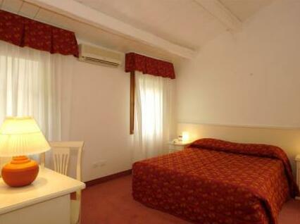 Hotel Malibran - Photo2