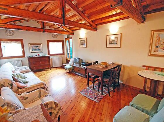 Interhome - Fondamenta del Rielo - Photo2