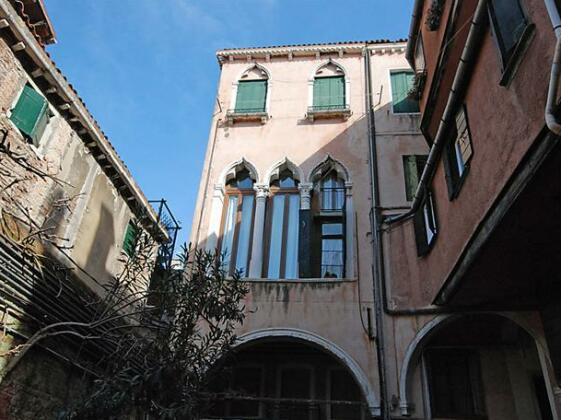 Interhome - Palazzo Pizzamano - Photo2