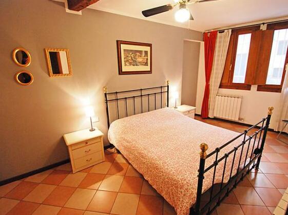 Interhome - Sotoportego delle Colonne - Photo4