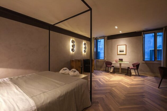 Liassidi Wellness Suites - Photo4