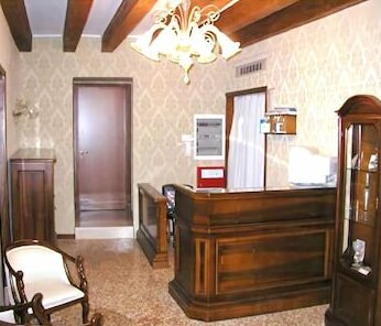 Locanda Armizo Hotel Venice - Photo4