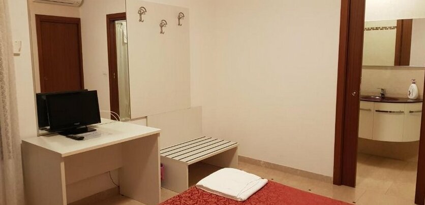 Maison Pozzo Guesthouse - Photo5