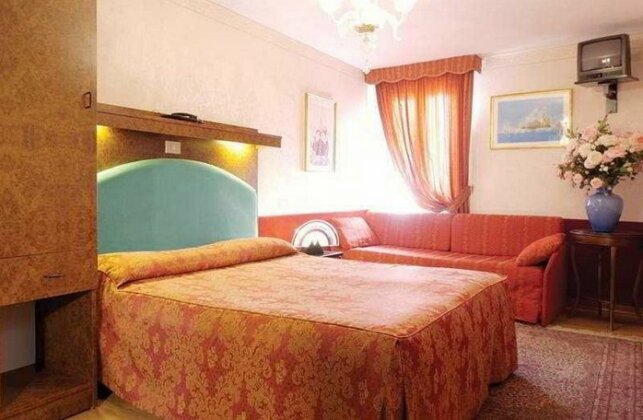 Moderno Hotel Venice - Photo5