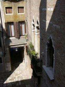 Old Town Apartments Cannaregio Venice - Photo2