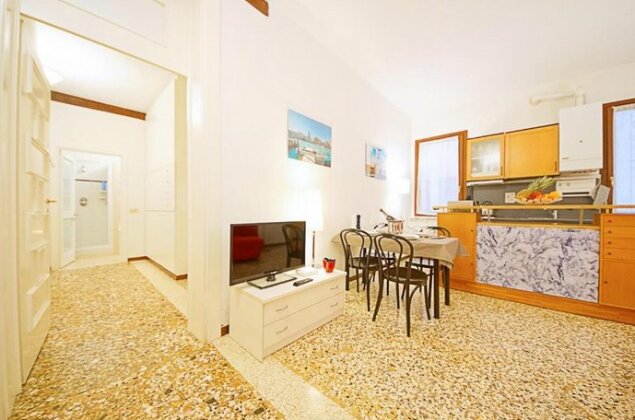 Santa Marina Apartment Rialto - Photo2