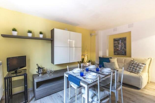 Susy Biennale Apartment - Canal View and Garden - Photo4