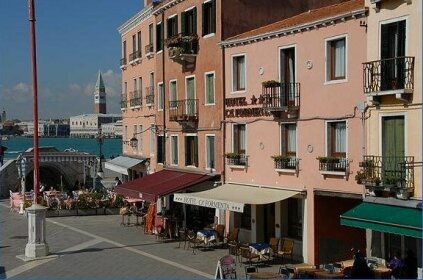 Sweet Home Castello Venice