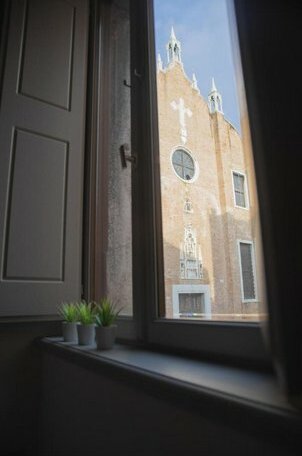 The Lovers Venice - Photo4