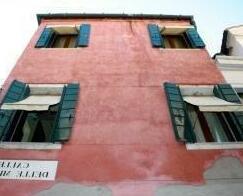 Townhome Calle Delle Mende