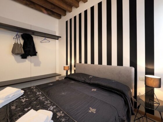 Venetian Style 3 - Photo5