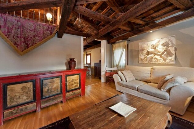 Venicemore Apartments Central Old Town - Photo2