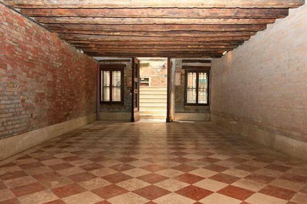Vip Venice Apartments - Photo2
