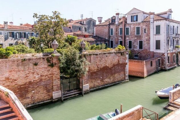 Vivaldi Apartment Venice - Photo2