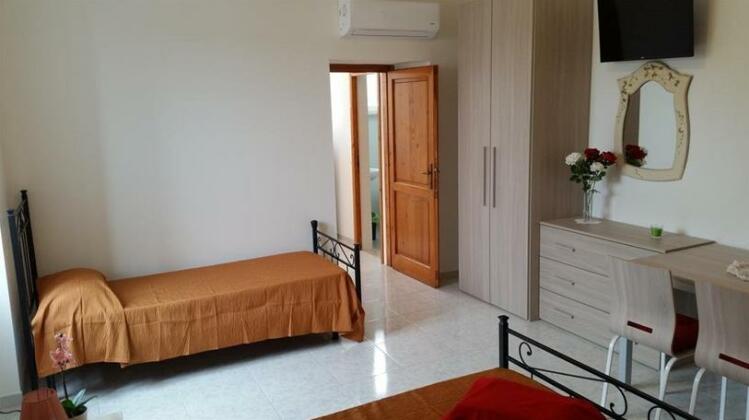 Casa Vacanza Calarossano - Photo4