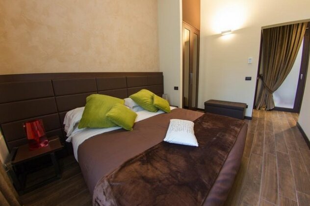 Arena Luxury Rooms - Photo4
