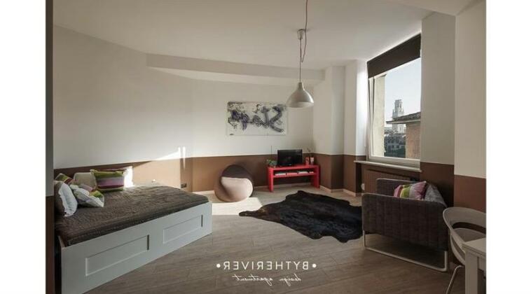 By The River Design Apartment - Photo4