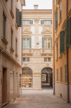 Palazzo Monga Boutique Guesthouse