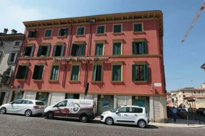 Verona House Aparthotel