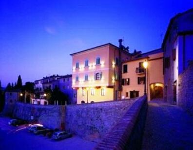 Oste del Castello Wellness & Bike Hotel - Photo2