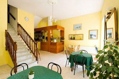 Hotel Derna - Photo5