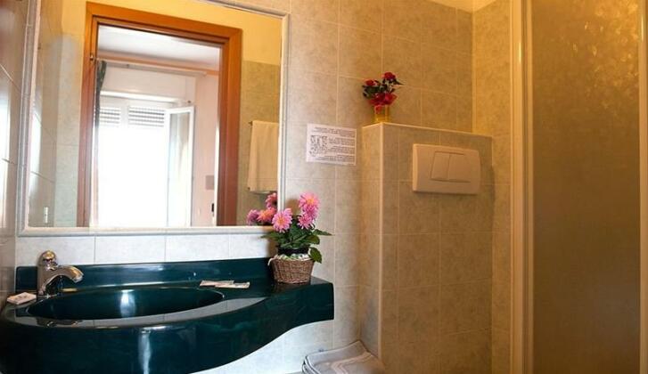 Hotel Dolly - Photo3