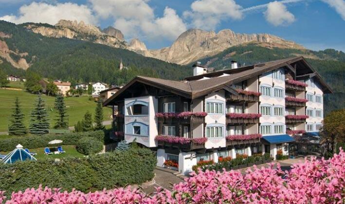 Alpen Hotel Corona - Photo3
