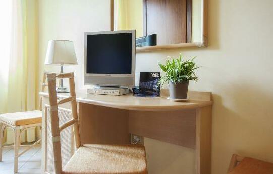 Hotel Orion Villammare - Photo2