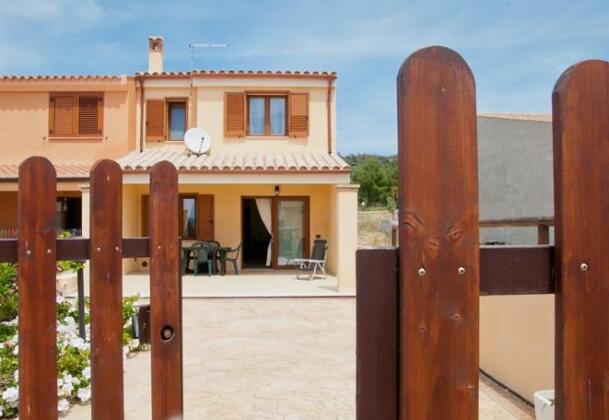Casa Vacanze Porto Corallo - Photo2
