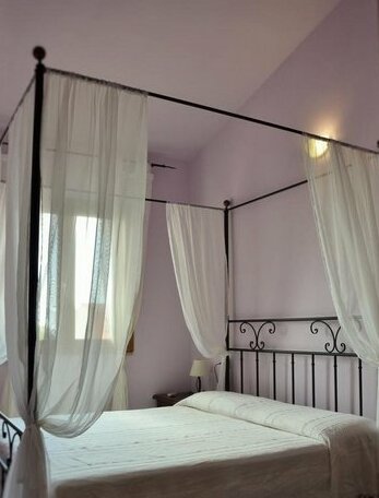 Donna Violante - Photo5