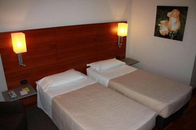 Hotel Da Vinci Vinci - Photo5