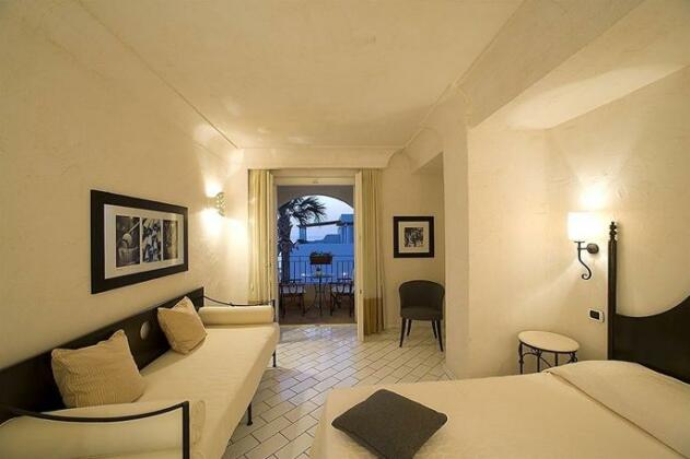 Therasia Resort Sea and SPA - Photo5