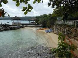 5 Br Beachfront Villa With Pool - Discovery Bay - Photo2