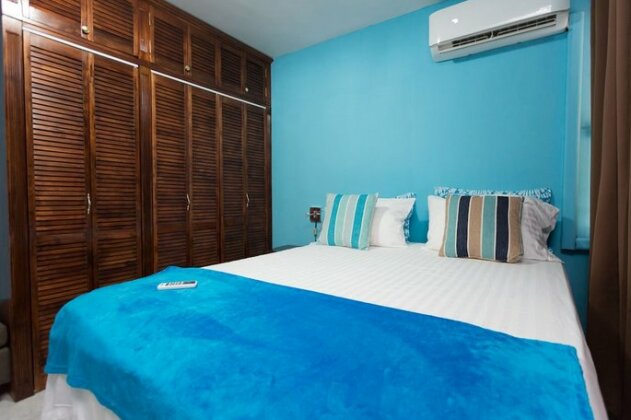 New Kingston Most Central Guest Apt By The Vacation Casa
