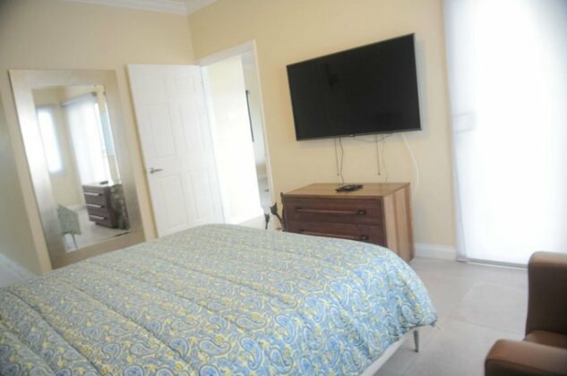 Lagoons Apartments - Photo3
