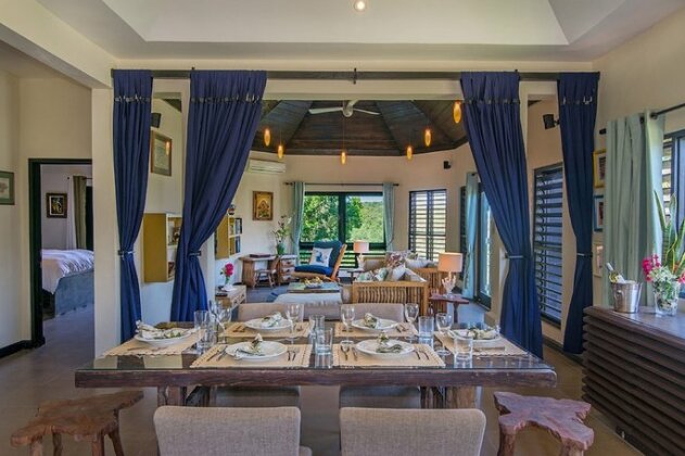 Luxury Villa sleeps 6 Beach Access Montego Bay - Photo2