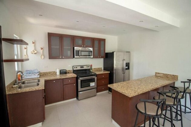 Mowatts Condo - Photo3